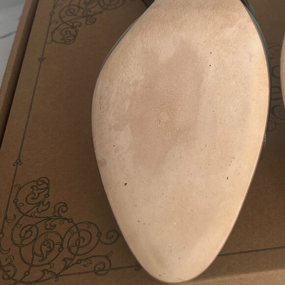 American Duchess Marigold Rhinestone 1920s Pumps (Sea Green) Size 8 - Picture 6 of 7